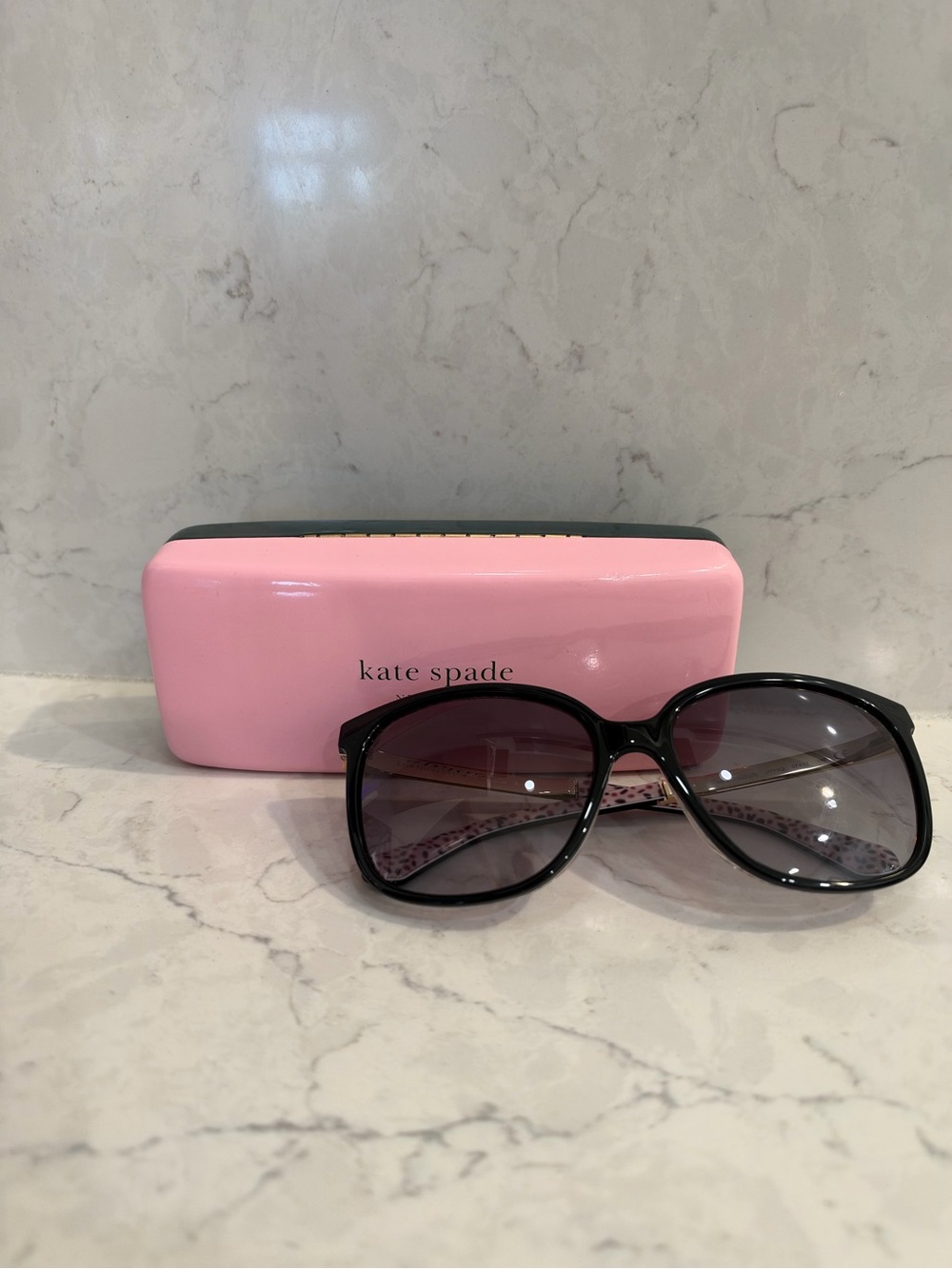 kate spade Black Frame Sunglasses with Pink Case